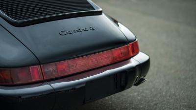 1990 Porsche 911 Carrera 2 Coupe
