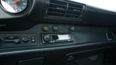 1990 Porsche 911 Carrera 2 Coupe