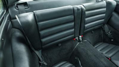 1990 Porsche 911 Carrera 2 Coupe