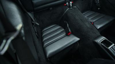 1990 Porsche 911 Carrera 2 Coupe