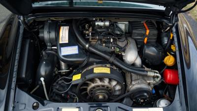 1990 Porsche 911 Carrera 2 Coupe