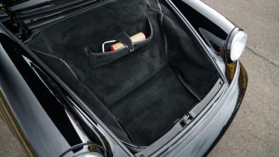 1990 Porsche 911 Carrera 2 Coupe