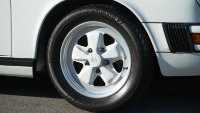 1984 Porsche 911 Carrera Cabriolet