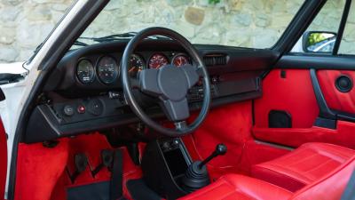 1984 Porsche 911 Carrera Cabriolet