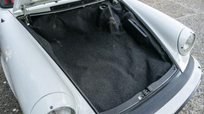 1984 Porsche 911 Carrera Cabriolet