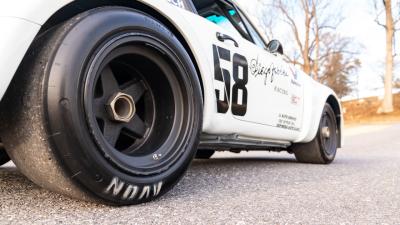 1975 Porsche 911 Carrera RSR Tribute