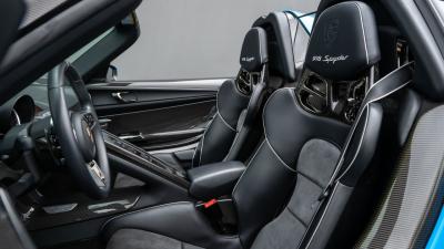 2015 Porsche 918 Spyder Weissach Package