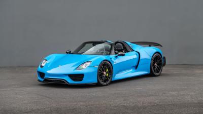 2015 Porsche 918 Spyder Weissach Package