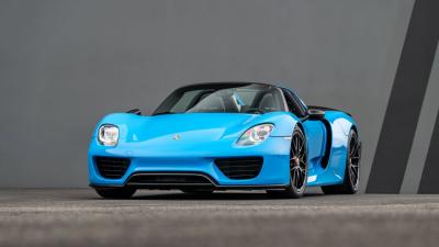 2015 Porsche 918 Spyder Weissach Package
