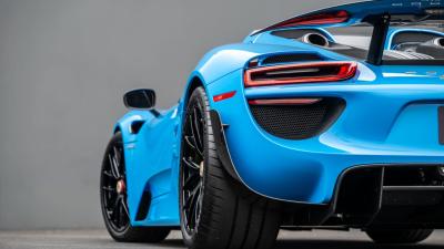 2015 Porsche 918 Spyder Weissach Package