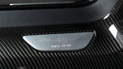 2015 Porsche 918 Spyder Weissach Package