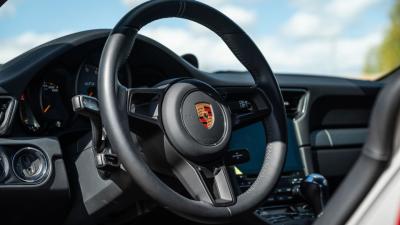 2018 Porsche 911 GT3 Touring