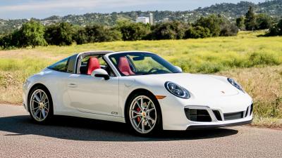 2019 Porsche 911 Targa 4 GTS