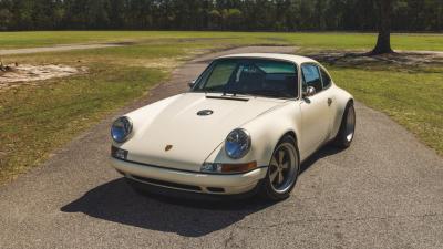 1990 Porsche 911 Coupe Reimagined by Singer &ldquo;Lindsey Commission&rdquo;