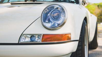 1990 Porsche 911 Coupe Reimagined by Singer &ldquo;Lindsey Commission&rdquo;