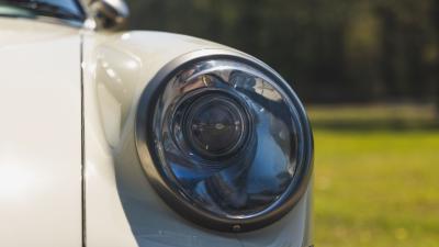 1990 Porsche 911 Coupe Reimagined by Singer &ldquo;Lindsey Commission&rdquo;