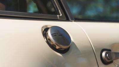 1990 Porsche 911 Coupe Reimagined by Singer &ldquo;Lindsey Commission&rdquo;