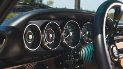 1990 Porsche 911 Coupe Reimagined by Singer &ldquo;Lindsey Commission&rdquo;