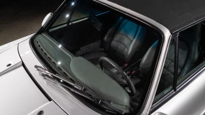 1998 Porsche 911 Carrera Cabriolet