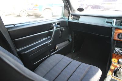 1993 Mercedes - Benz 190E 1.8 MANUAL