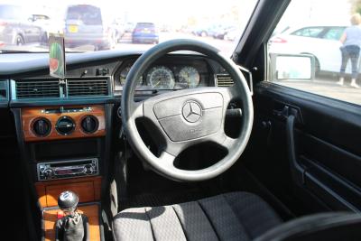 1993 Mercedes - Benz 190E 1.8 MANUAL