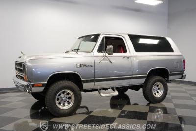 1987 Dodge Ramcharger LE 150 4x4