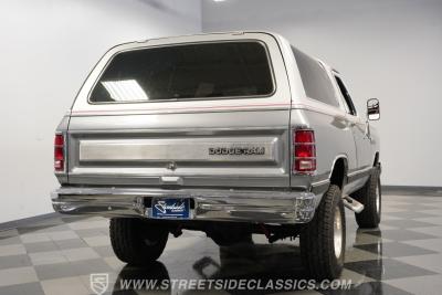 1987 Dodge Ramcharger LE 150 4x4