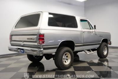 1987 Dodge Ramcharger LE 150 4x4