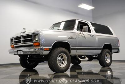 1987 Dodge Ramcharger LE 150 4x4
