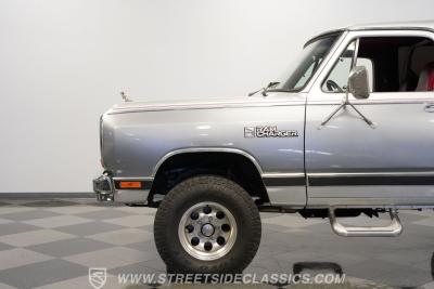 1987 Dodge Ramcharger LE 150 4x4