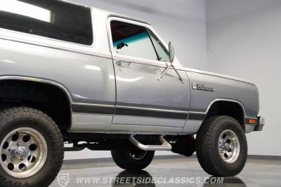 1987 Dodge Ramcharger LE 150 4x4
