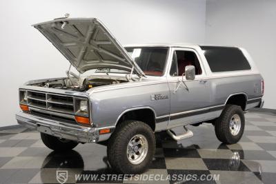 1987 Dodge Ramcharger LE 150 4x4