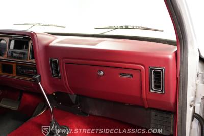 1987 Dodge Ramcharger LE 150 4x4