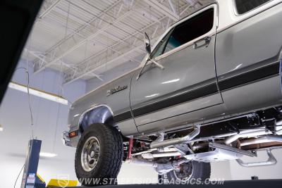 1987 Dodge Ramcharger LE 150 4x4