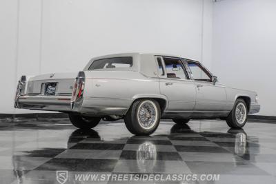 1991 Cadillac Brougham
