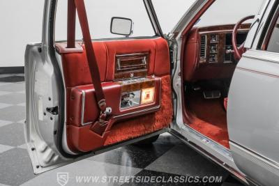 1991 Cadillac Brougham