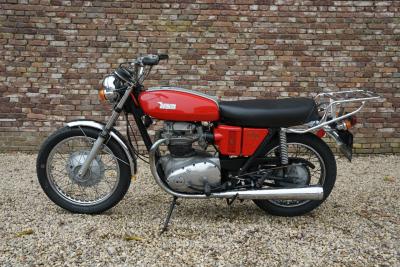 1975 BSA lightning 650