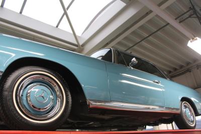 1967 Mercedes - Benz 250 SE Coupe &ldquo;Automatic transmission with the floor shift&rdquo;