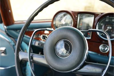 1967 Mercedes - Benz 250 SE Coupe &ldquo;Automatic transmission with the floor shift&rdquo;