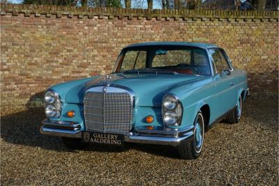 1967 Mercedes - Benz 250 SE Coupe &ldquo;Automatic transmission with the floor shift&rdquo;