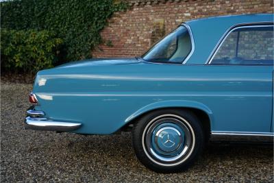 1967 Mercedes - Benz 250 SE Coupe &ldquo;Automatic transmission with the floor shift&rdquo;