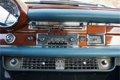 1967 Mercedes - Benz 250 SE Coupe &ldquo;Automatic transmission with the floor shift&rdquo;