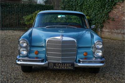 1967 Mercedes - Benz 250 SE Coupe &ldquo;Automatic transmission with the floor shift&rdquo;