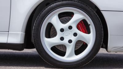 1997 Porsche 911 Carrera 4S