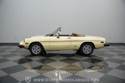 1982 Alfa Romeo Spider Veloce