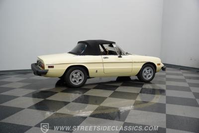 1982 Alfa Romeo Spider Veloce