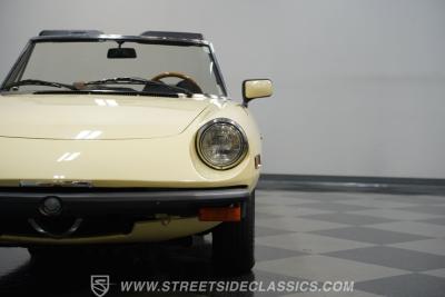 1982 Alfa Romeo Spider Veloce