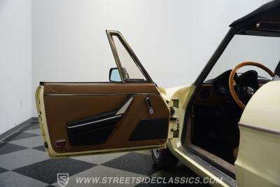 1982 Alfa Romeo Spider Veloce