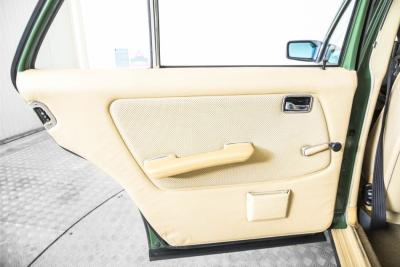 1978 Mercedes - Benz 200-serie