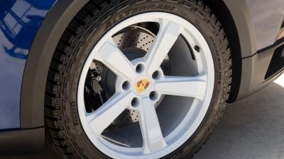 2023 Porsche 911 Dakar